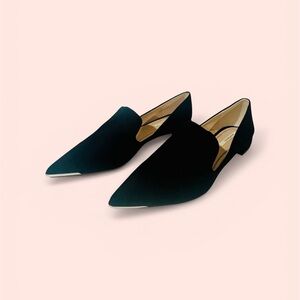 Black suede Pointed-toe flats from Zara. Size 37